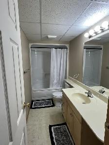 Furnished room available for rent near University of Manitoba - Photo 9