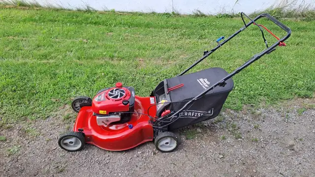 Craftsman Self-Propelled Lawnmower