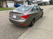 2012 Hyundai accent - Photo 5