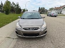 2012 Hyundai accent - Photo 8