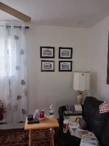 Room for rent for sept1st - Photo 4