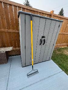 GARDEN RAKE HEAVY DUTY