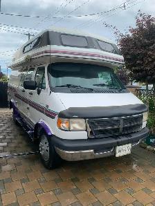 1995 Dodge Ram 3500, Great West Classic Supreme Camper Van