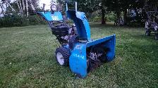 8hp snowblower - Photo 2