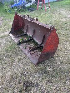 Leon 707 loader - Photo 3