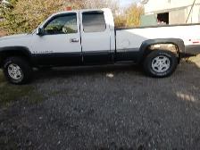 2003 Silverado Plow Truck for sale - Photo 3