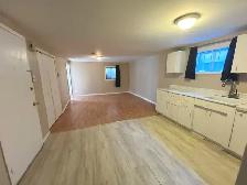 $1489 — 720 SQFT 1-BEDROOM APARTMENT — OTTAWA WEST. PARKING INCL - Photo 5