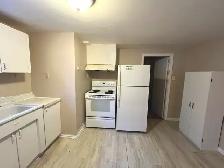 $1489 — 720 SQFT 1-BEDROOM APARTMENT — OTTAWA WEST. PARKING INCL - Photo 6
