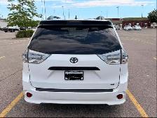 2020 TOYOTA SIENNA SE, 8 PASSENGER, LEATHER, SPECIAL EDITION - Photo 4