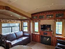 2015 Cedar Creek Silverback 29IK by Forest River - Photo 5
