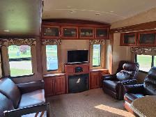 2015 Cedar Creek Silverback 29IK by Forest River - Photo 6