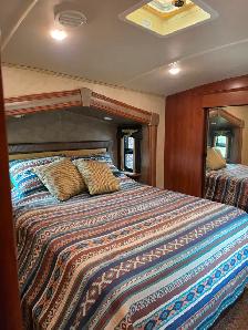 2015 Cedar Creek Silverback 29IK by Forest River - Photo 10