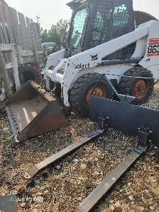 863 BOBCAT Skid Steer Loader - Photo 6