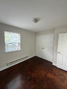 Bloor West Village 3 Beds 2 Baths - Unit for Rent - Photo 19