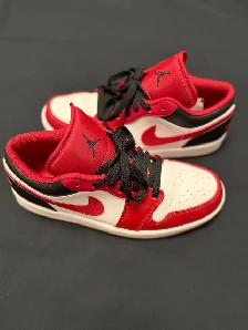 Jordan 1 Low Gym Red Black White - Photo 2