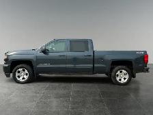 2017 Chevrolet Silverado 1500 LT / 4WD - Photo 2