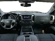 2017 Chevrolet Silverado 1500 LT / 4WD - Photo 12