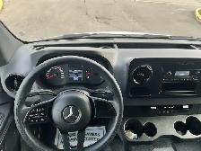 2023 Mercedes-Benz Sprinter Van CARGO 170WB - Photo 6