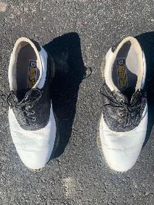 mens footjoy golf shoes/ Size 9.5 wide - Photo 2