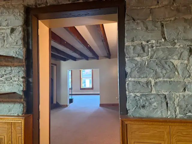 Beautiful 3 Bedroom Apartment