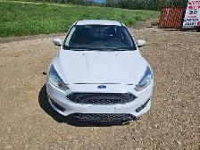 2017 Ford Focus - Photo 7