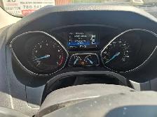 2017 Ford Focus - Photo 17