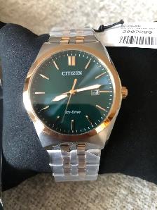 Brand new men’s Citizen Eco Drive Corso Green Dial 40 mm. - Photo 10