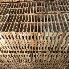 large quantity wood pallet skid wanted 905-670-9049 - Photo 4