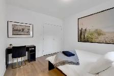 Large Bright Furnished Room | Metro Frontenac | Parking | $850 - Photo 6