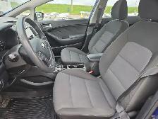 2018 Kia Forte - Photo 13