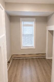 3 bedroom 1 bathroom (Near Laurier) - Photo 7