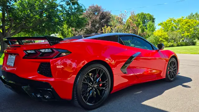 2025 Chevrolet Corvette Convertible 2LT Z51  ( PDSF: 126 789$ )