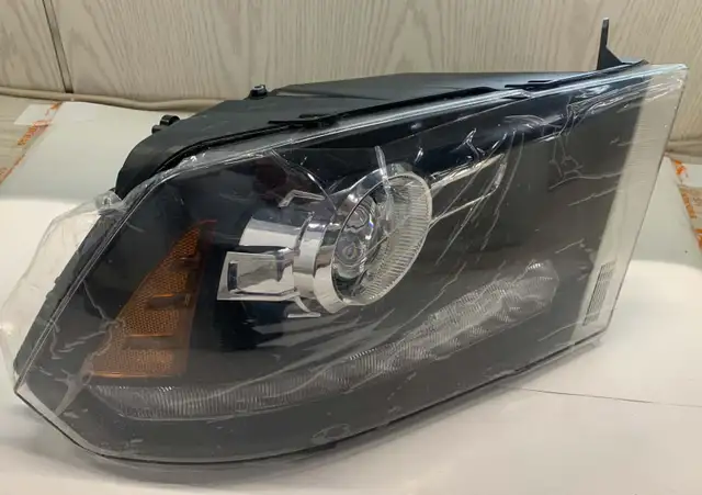 Pair of Headlight Assembly Fits for 2013-2018 Dodge Ram 1500 250