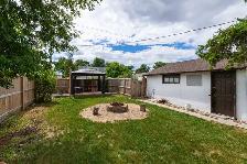 Beautifully Updated 4bdrm Bungalow located beside Miles Mac HS! - Photo 10