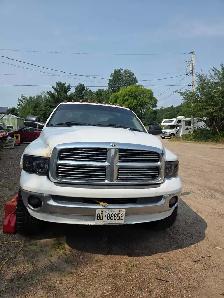 2003 dodge ram 2500 cummins 5 speed 4x4 - Photo 2
