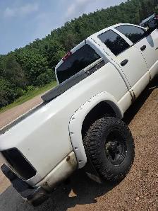 2003 dodge ram 2500 cummins 5 speed 4x4 - Photo 6