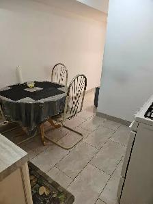 Spacious 2-Bedroom Lower Level Flat on Manning Av | Separate Ent - Photo 6