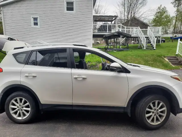Very good 2014 awd rav4