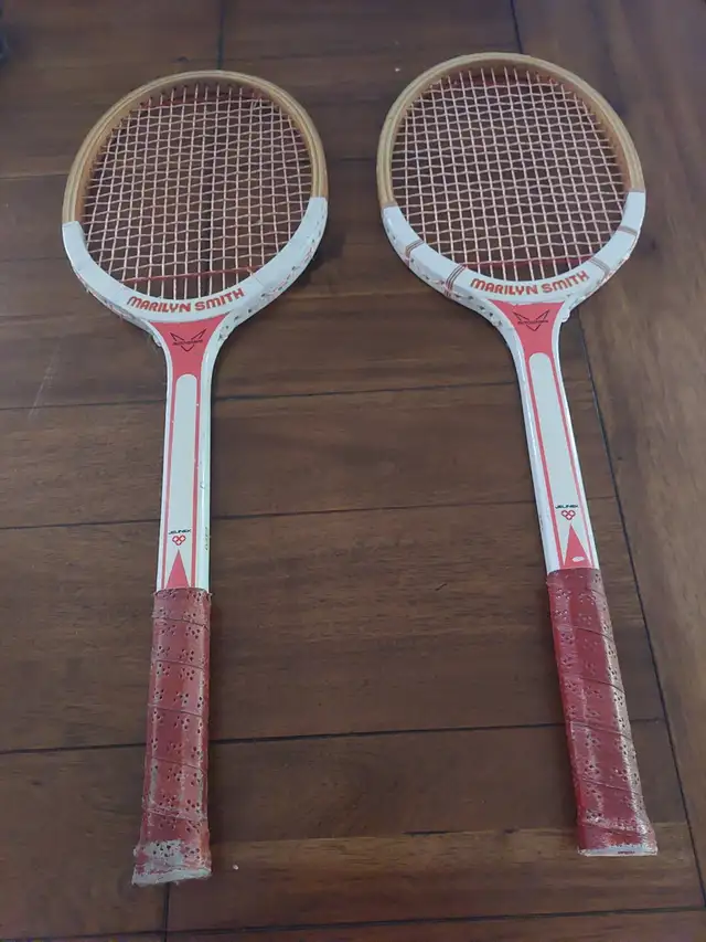 BADMINTON RACKETS