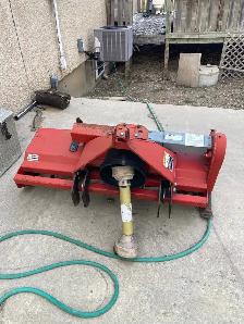 yard Tractor - Photo 4