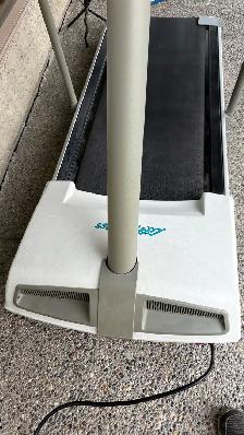 treadmill, works great - Photo 3