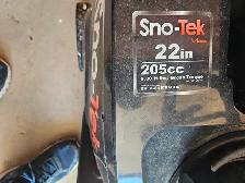ELECTRIC START GAS SNOWBLOWER - Photo 2