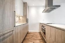 Beautiful 1-Bedroom Condo | Le Drummond Phase 2 | Downtown MTL - Photo 2