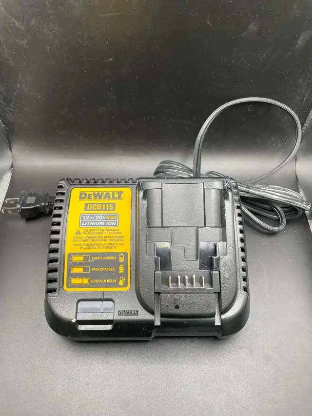 DEWALT 20V CHARGER