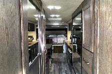 2023 Northern Lite Camper 10-2EXSE Wet Bath – 4-Season Camper. - Photo 14