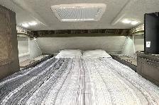 2023 Northern Lite Camper 10-2EXSE Wet Bath – 4-Season Camper. - Photo 36