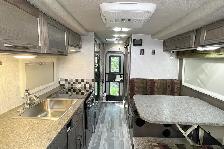 2023 Northern Lite Camper 10-2EXSE Wet Bath – 4-Season Camper. - Photo 41