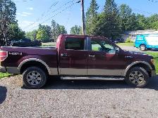 2010 Ford F150 - Photo 2