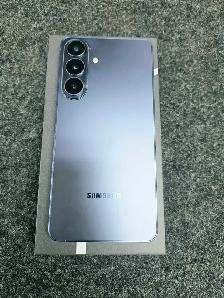 Samsung Galaxy S26 - Photo 2
