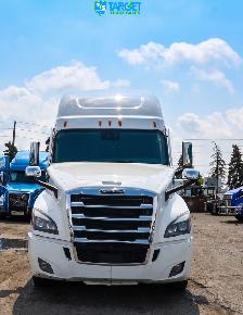 2023 Freightliner Cascadia - 395K Kilometers Driven - Photo 2